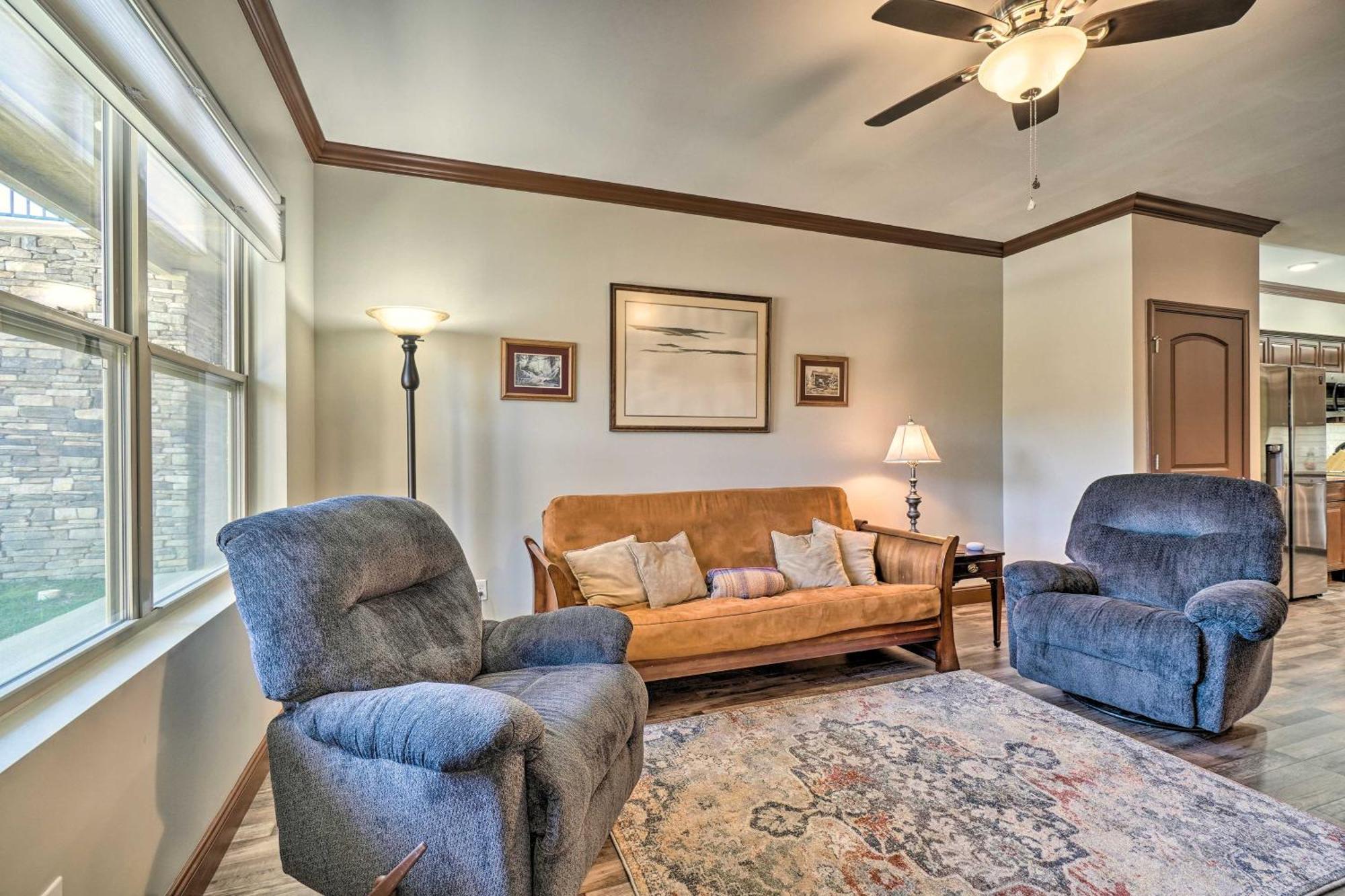 Cozy Townsend Condo, Resort-Style Amenities! Ngoại thất bức ảnh